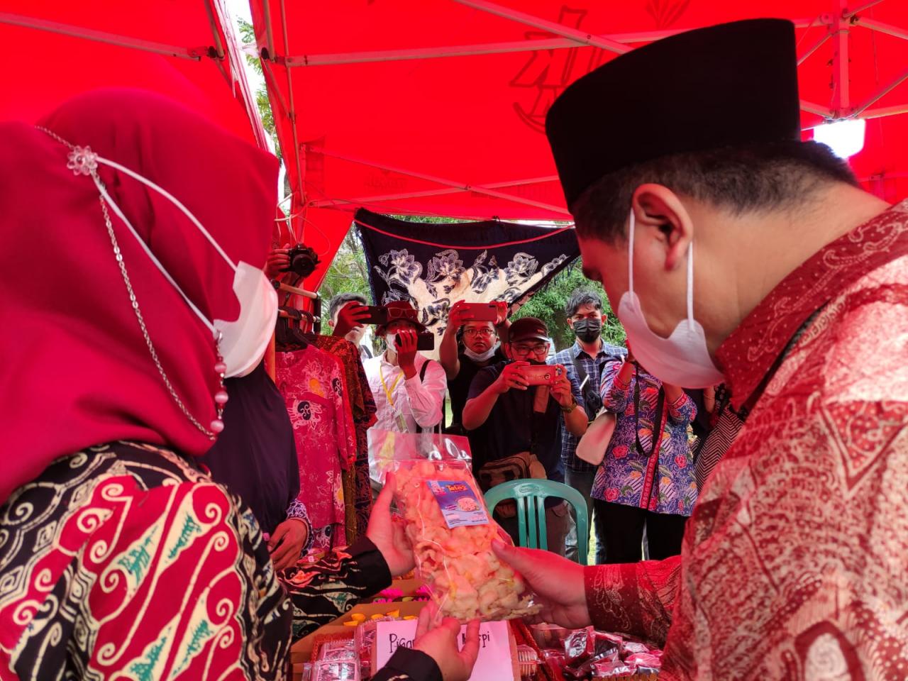 Tingkatkan Nilai Jual dan Kelayakan, IKM Perlu Cantumkan PIRT dan Label Halal