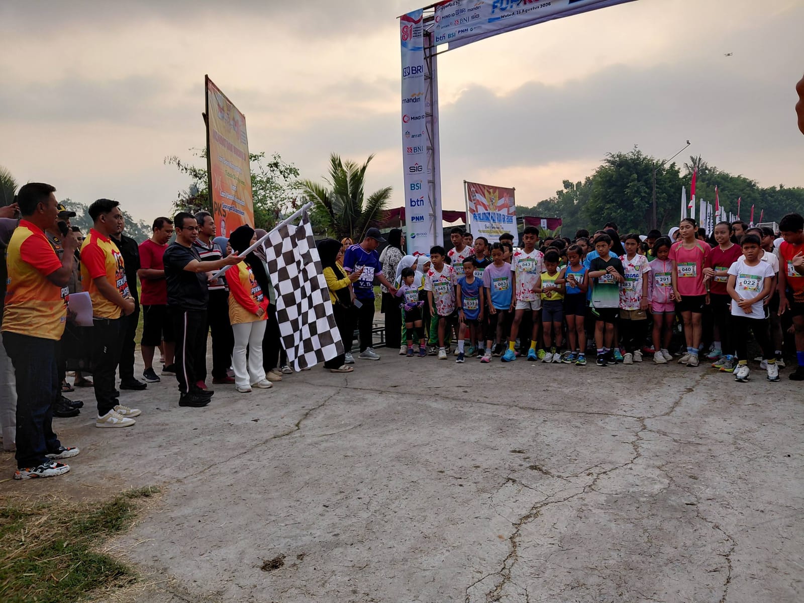 Pekalongan Fun Run 2026 Perdana Digelar, 1.500 Peserta Ramaikan Desa Wuled